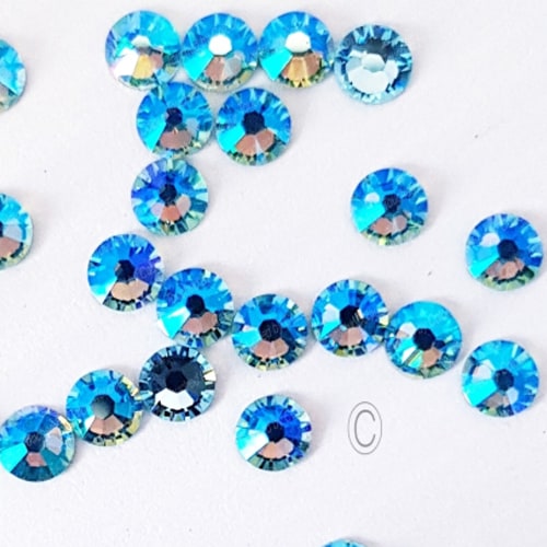 Swarovski Tiny Treasures Aquamarine Shimmer – Flat Back