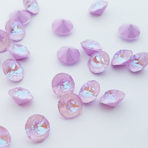 Swarovski Lavender Delite – Chaton